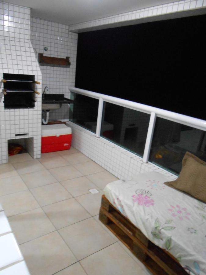 Apto Varanda Gourmet Frente Ao Mar Прая Гранде Екстериор снимка
